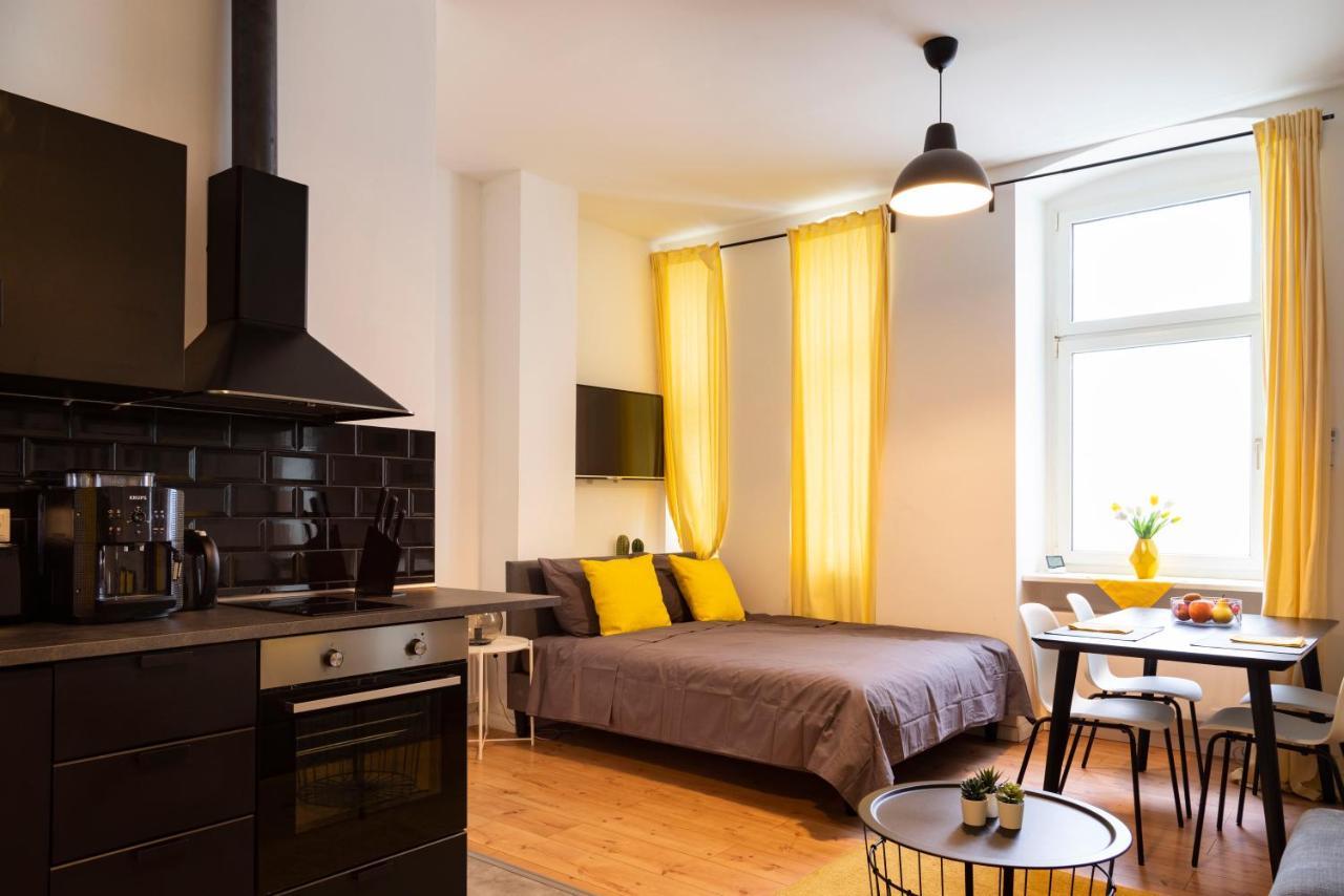 Appartement J.hl Ku'damm Style +a/c +rain-shower+u-station *